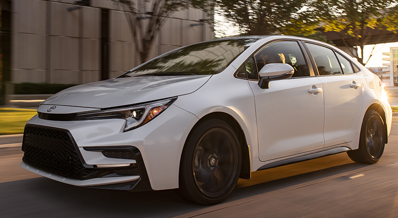 El Toyota Corolla 2023 llega con ligeros cambios internos y externos con mejoras en la motorización. Foto: Toyota