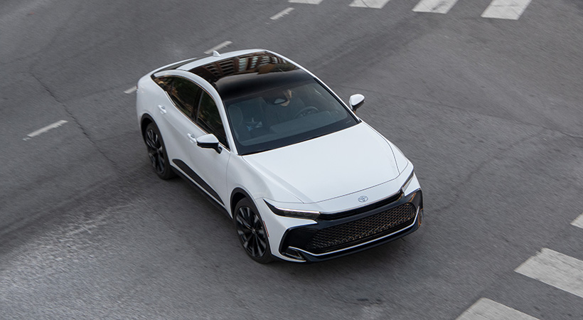 Este nuevo modelo de la firma nipona llegará al mercado en tres niveles de equipamiento. Foto: Toyota