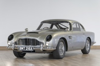 Subastan el Aston Martin DB5 de 