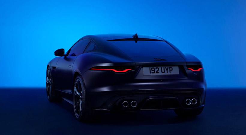 Dentro de los detalles exclusivos que diferenciarán esta versión del F-Type, encontramos inicialmente el color de carrocería exclusivo Giola Green metallic. Foto: Jaguar