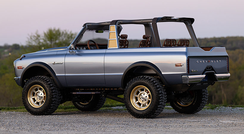 Cuenta con muchos accesorios todoterreno desarrollados por The Roadster Shoip. Foto: Ringbrothers