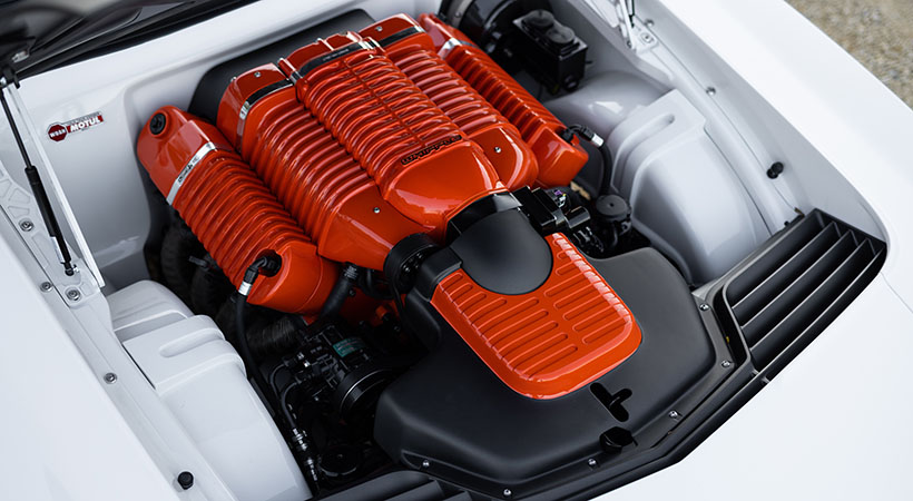 Bajo el cofre del Chevy Camaro 1969 la sorpresa es un nuevo motor de Wegner Motorsports. Foto: Ringbrothers