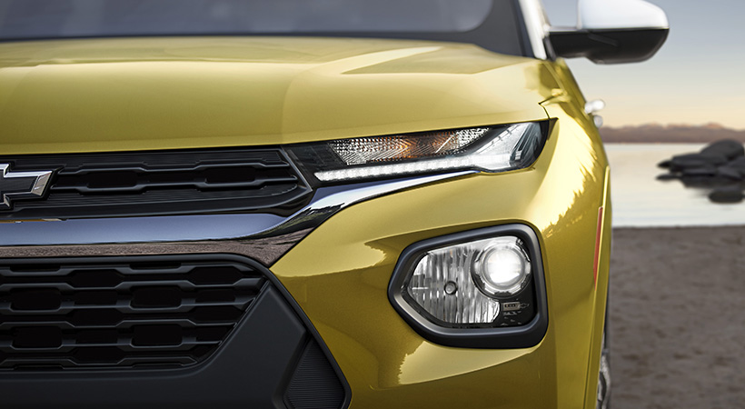 El Chevrolet Trailblazer 2023 tiene una parrilla distintiva, que define su carácter juvenil y que gracias a sus líneas le imprime dinamismo y vitalidad. Foto: Chevrolet