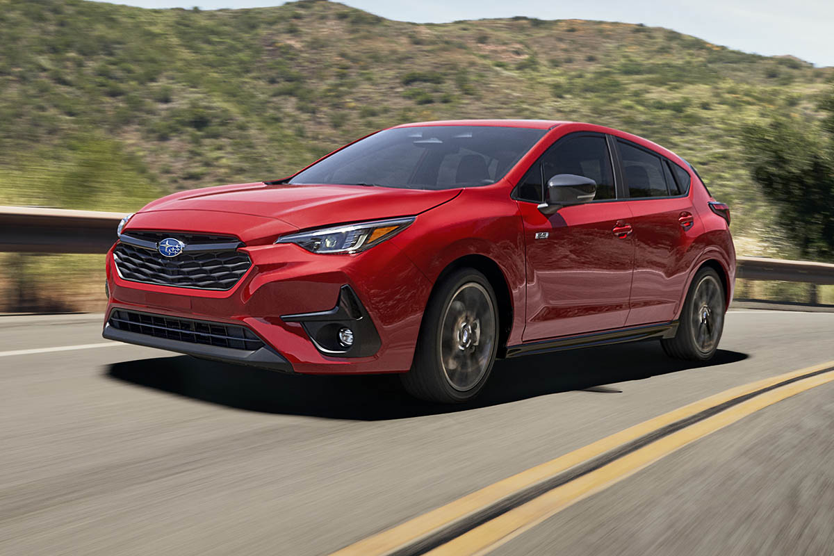 Subaru Impreza 2024, el renovado deportivo japonés se revela en el Auto Show de Los Ángeles