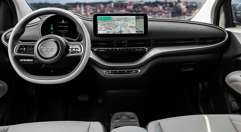 Interior del subcompacto eléctrico. Foto: FIAT