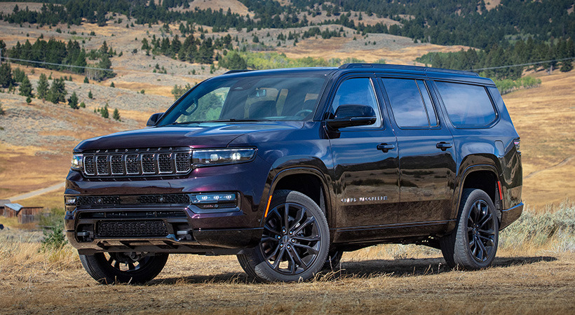 Los cristales tintados, techo en color negro y rines de aluminio de 22 pulgadas son parte del equipo. Foto: Jeep