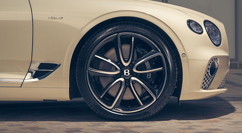 Cuenta con rines específicos. Foto: Bentley