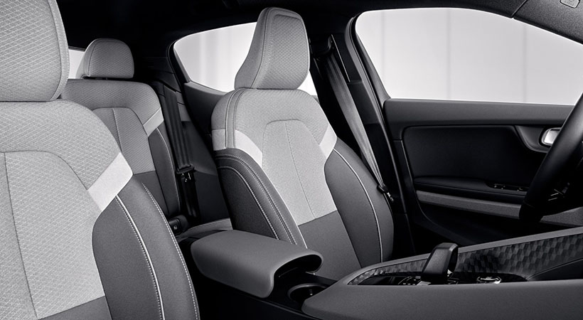 El interior está tapiado con materiale ssustentables. Foto: Polestar