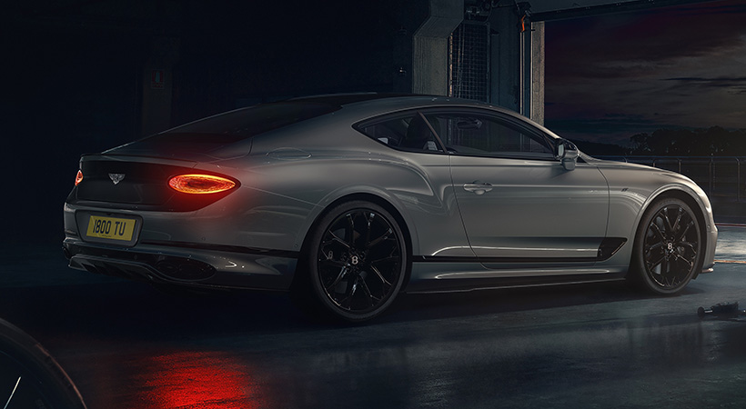 La segunda unidad lleva el color plata Silver Tempest en la carrocería. Foto: Bentley