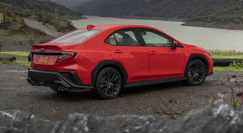 La iluminación LED direccionable, y los detalles en el kit aerodinámico aderezan el acabado estético del modelo. Foto: Subaru