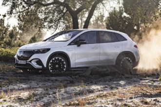 Mercedes-Benz EQE SUV, lujo y refinamiento con toques sustentables