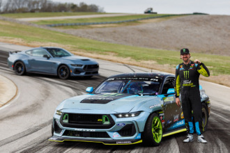 Ford Mustang RTR Spec 5-FD, listo para derrapar