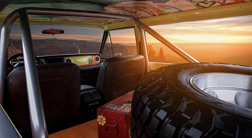 La parte posterior fue ocupada por una jaula antivuelco. Foto: Jeep