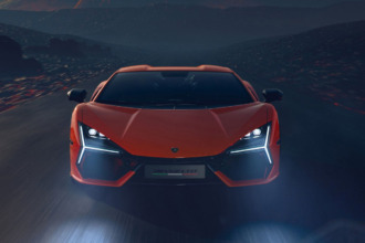 ¿Quieres un Lamborghini Revuelto? Tendrás que esperar dos años