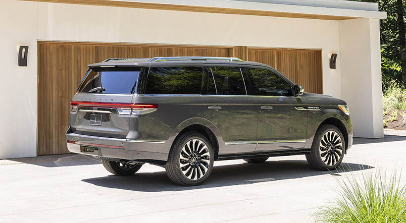 El Lincoln Navigator Black Label cuenta con un motor turbocargado de 3.5 litros que entrega 440 hp y 510 lb-pie de torque. Foto: Lincoln