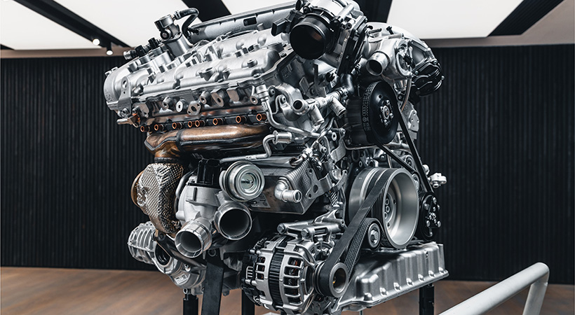 La marca británica continúa la despedida de su motor W12. Foto: Bentley