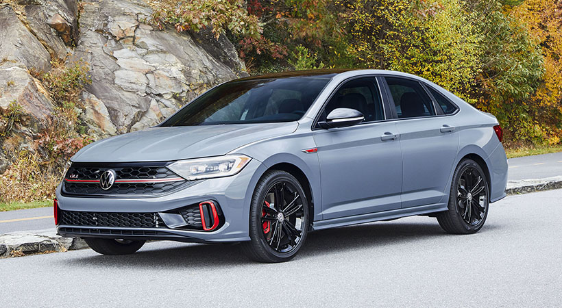 Este sedán conjuga una estética muy atractiva con las líneas originales del Jetta de octava generación. Foto: Volkswagewn