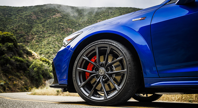 Sus rines están inspirados en los del Acura NSX. Foto: Acura