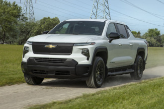 Chevrolet Silverado EV WT 2024, toma de contacto a fondo en Michigan