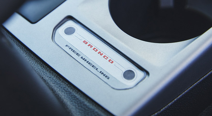 En la consola central tenemos el nombre de la edición especial. Foto: Ford