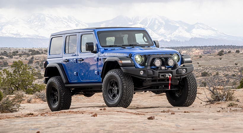 Bajo el capó, este modelo se mueve gracias a un bloque de combustión de cuatro cilindros y 2.0 litros turbo. Foto: Jeep