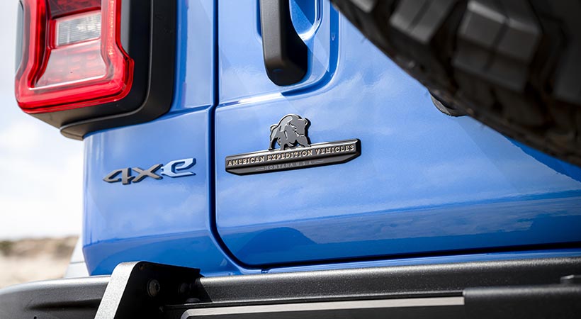 Además, no hay que olvidar que American Expedition Vehicles (AEV) equipó el Wrangler del 20º aniversario con varios accesorios. Foto: Jeep