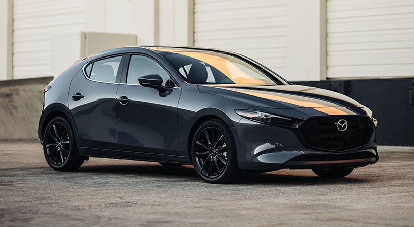 En la parte delantera, encontrarás luces LED frontales adaptativas junto con luces diurnas LED. En la parte trasera, luces traseras LED combinadas. Foto: Mazda