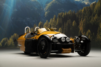 Morgan Super 3 Malle Rally Special, moda y aventura en un solo paquete