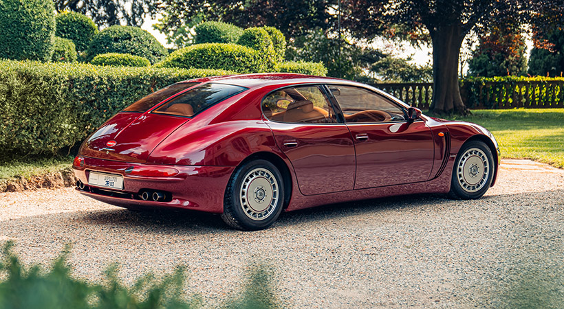 Contaba con un bloque V12 de 6.0 litros y 60 válvulas (cinco por cilindro) acoplado a una transmisión manual de seis velocidades y un sistema de tracción a las cuatro ruedas. Foto: Bugatti