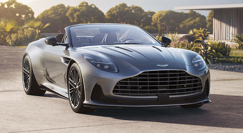 la firma de Gaydon aprovecha este escenario para la revelación mundial del Aston Martin DB12 Volante. Foto: Aston Martin