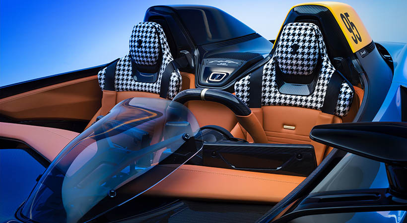 El diseño de los asientos está inspirado en los coches de carreras del pasado. Foto: Pininfarina