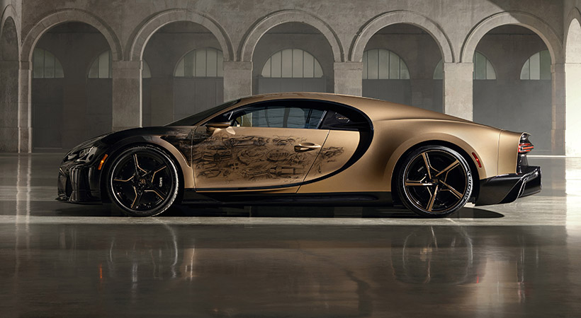 En el lado del conductor, 19 bocetos retratan el renacimiento y el éxito de Bugatti desde 1987. Foto: Bugati