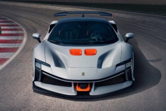 Ferrari rinde homenaje a su estirpe deportiva en Pebble Beach