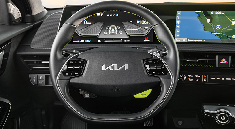 Si has estado en un GT-Line antes, el interior te resultará muy familiar, a excepción de los detalles específicos del modelo. Foto: KIA