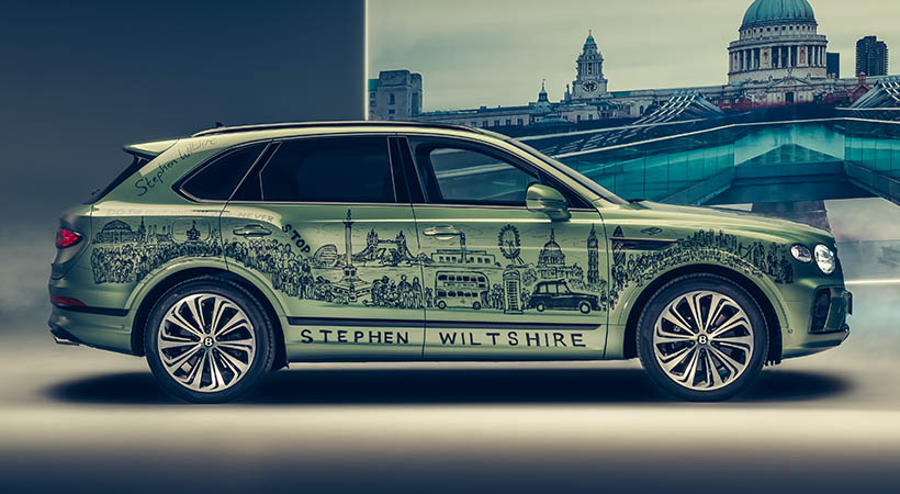 El Belonging Bentayga es una versión especial del SUV Hybrid que fue pintada a mano por el artista Stephen Wiltshire. Foto: Bentley