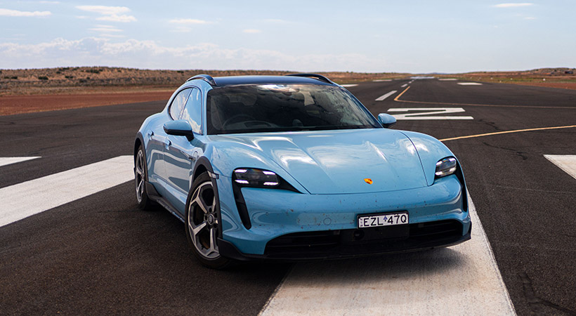 Factores que debes considerar antes de comprar un vehículo eléctrico. Foto: Porsche