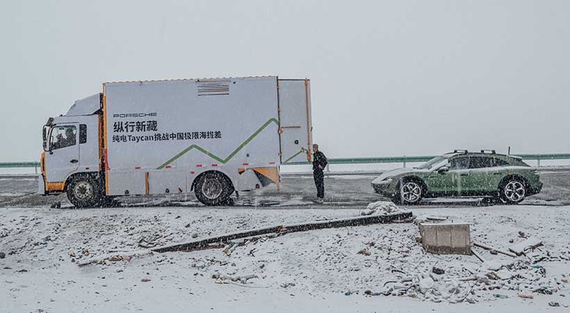 En este tramo se requirió la ayuda de EnjoyElec para obtener energía en condiciones climáticas variables. Foto: Porsche
