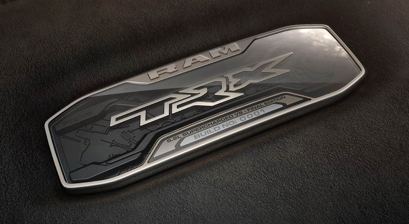 Cuenta con una insignia especial en la consola central. Foto: RAM