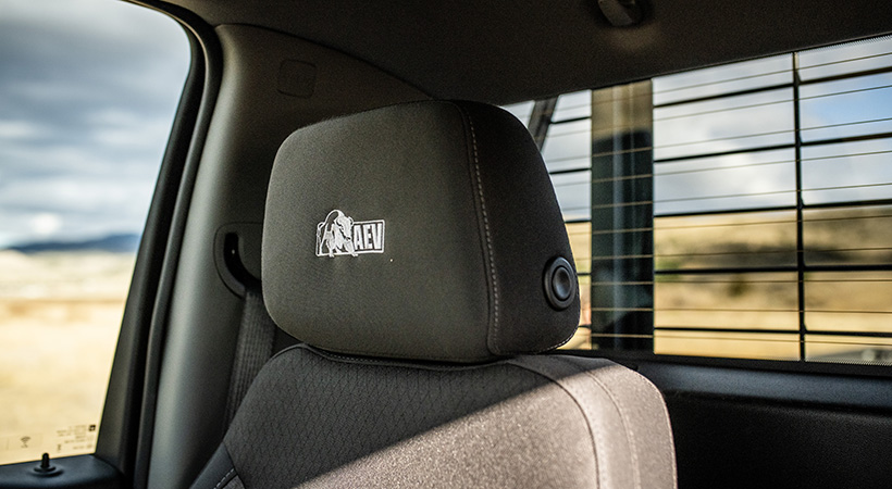 En la parte interior encontramos logotipos de AEV. Foto: AEV