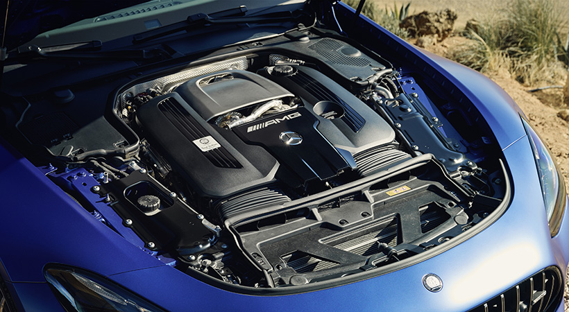 . La potencia llega al piso mediante una transmisión automática de nueve velocidades que logra sacarle todo el poder al motor V8 biturbo de 4.0 litros. Foto: Mercedes-AMG