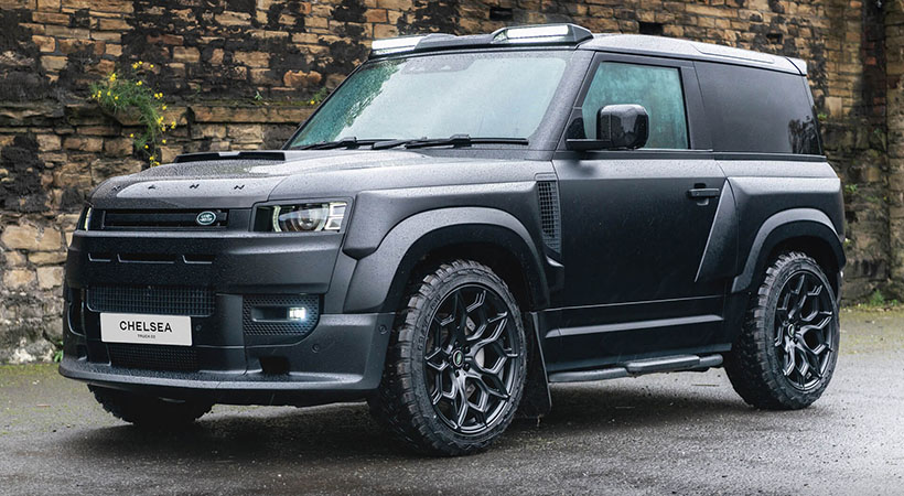 Una protección para la parrilla reduce el tamaño de los faros del vehículo para lograr una apariencia más dinámica. Foto: Kahn