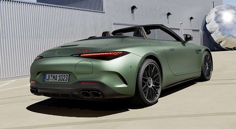 Algunos detalles específicos de este modelo son: la tapa del puerto de carga en el parachoques trasero. Foto: Mercedes-AMG 