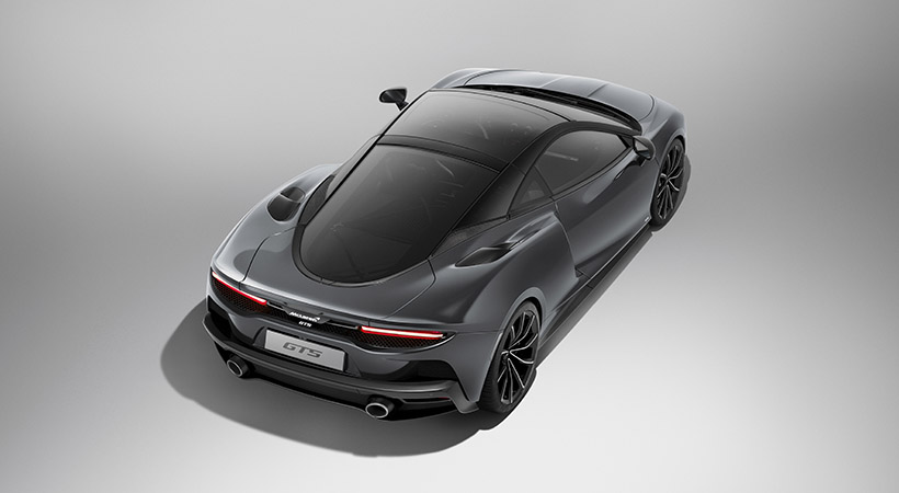 Bajo la tapa posterior encontramos un motor V8 twin-turbo de 4.0 litros que fue revisado a conciencia para que pudiera desarrollar 14 hp adicionales. Foto: McLaren