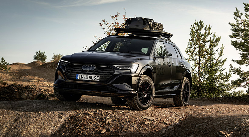 Gracias a estas modificaciones, el Audi Q8 E-Tron Dakar Edition presume de ángulos de aproximación y salida de 20 y 26 grados, respectivamente. Foto: Audi