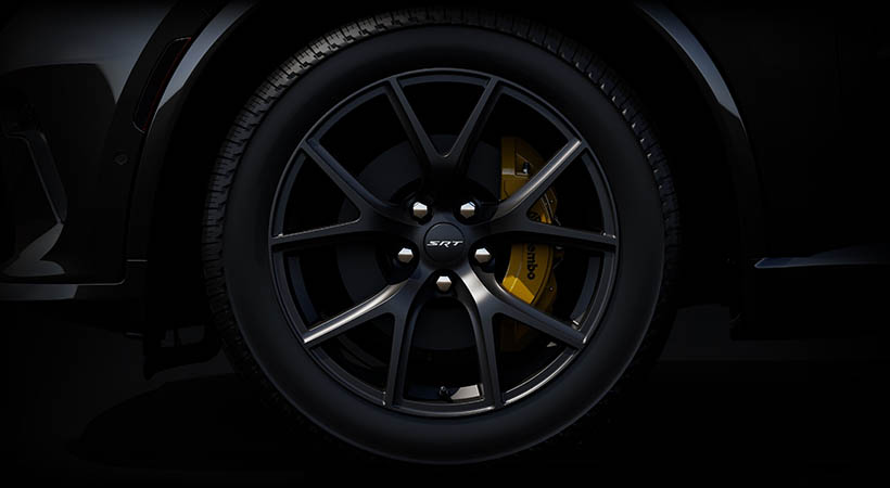 La lista comienza con los rines SRT forjados de 20x10 pulgadas en color negro satinado. Foto: Dodge