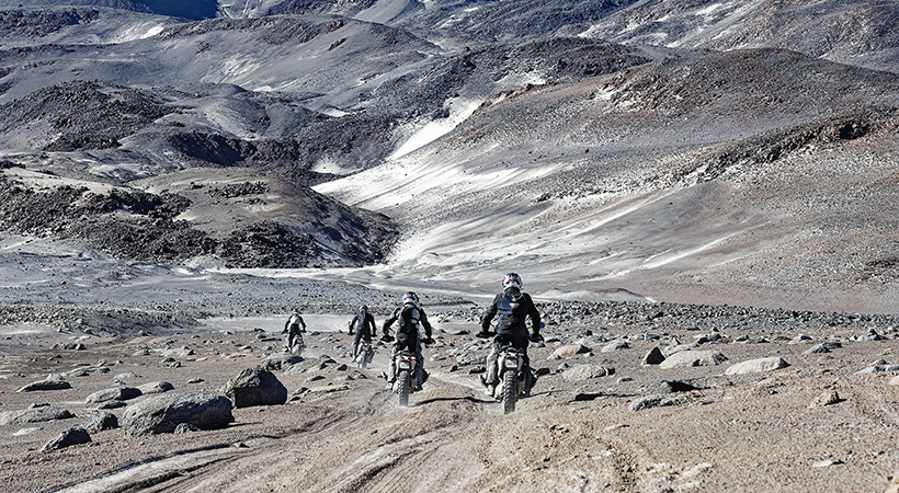 El equipo de aventureros logró ascender el Canal de las Rocas en un tiempo récord de 19 horas y 22 minutos. Foto: BMW Motorrad