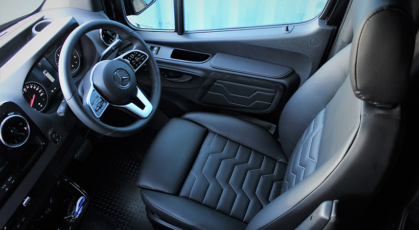 El interior ha sido completamente personalizado. Foto: Clive Sutton