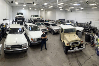 Este hombre ha comprado 24 Land Cruiser ¡En solo dos años!