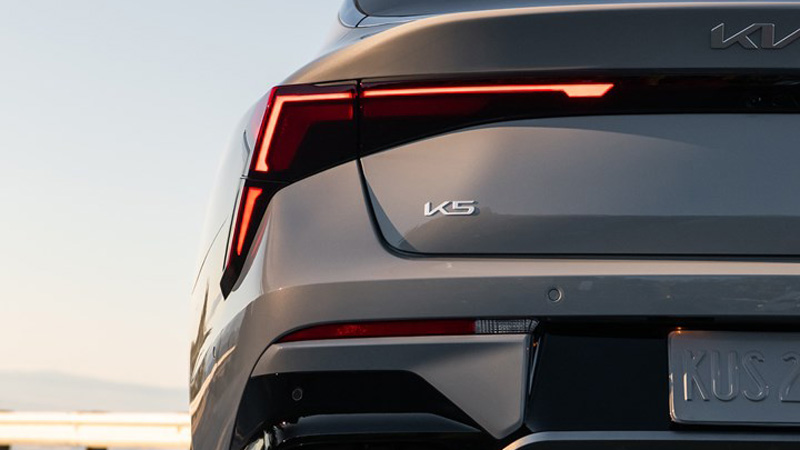 Kia K5 2025, revelación en el Auto Show de Chicago
