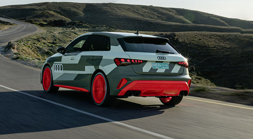 Para potenciar el agarre, el Audi S3 2024 viene equipado con neumáticos Falken más adherentes. Foto: Audi